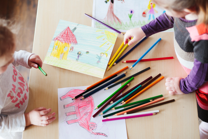 kid's drawing personalised calendar 
