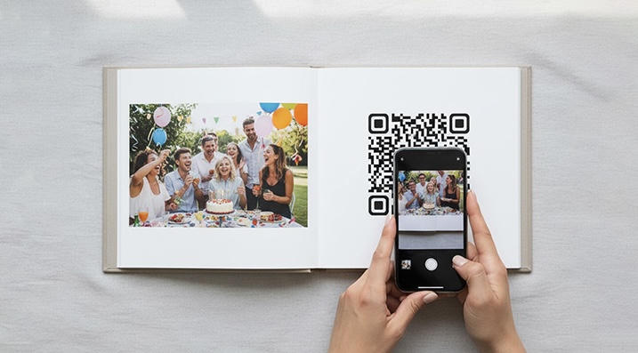 Add Videos to Your Photo Book with QR Codes.