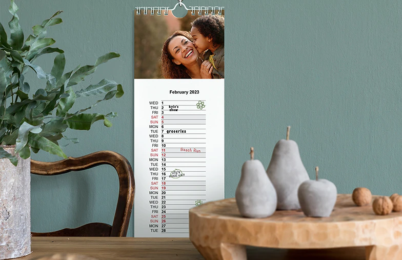 Close up of writing on personalised calendar by Printerpix