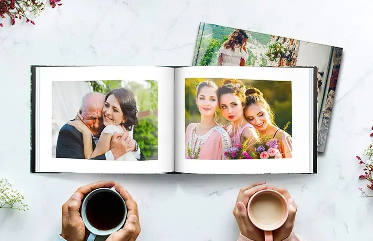 8x8 wedding photobook lifestyle
