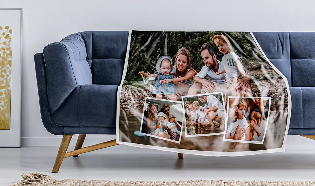 Choose from coloured or patterned backgrounds